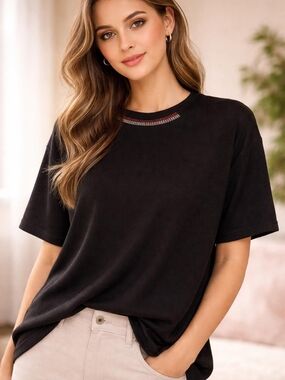 Bon Worth Black Oversized Short-Sleeve Tee w/ Subtle Neckline Detail Sz Medium
